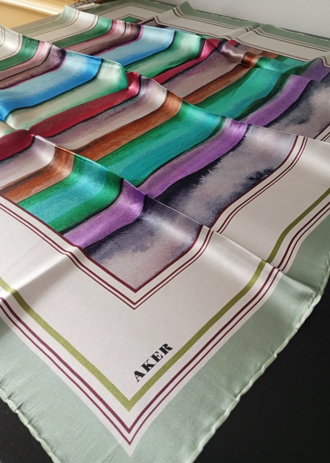 FOULARD AKER SOIE SURA