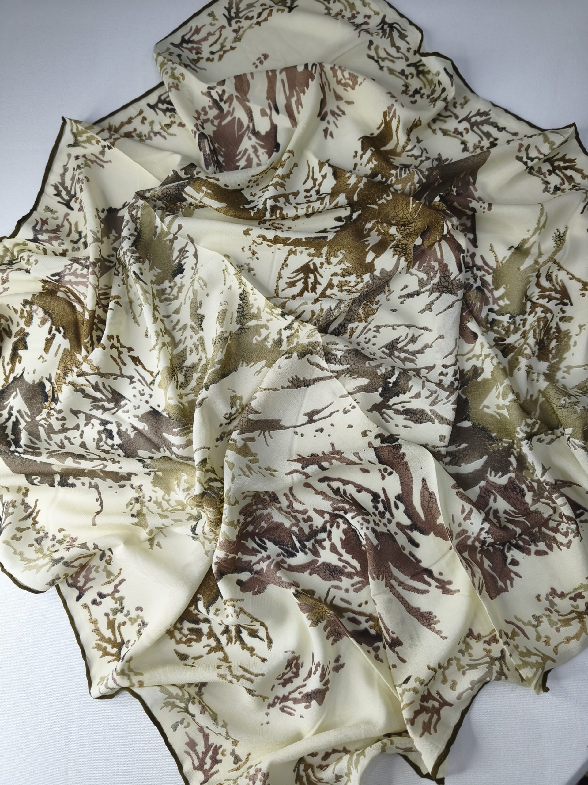 Écharpe Crêpe chiffon – AVANDİA